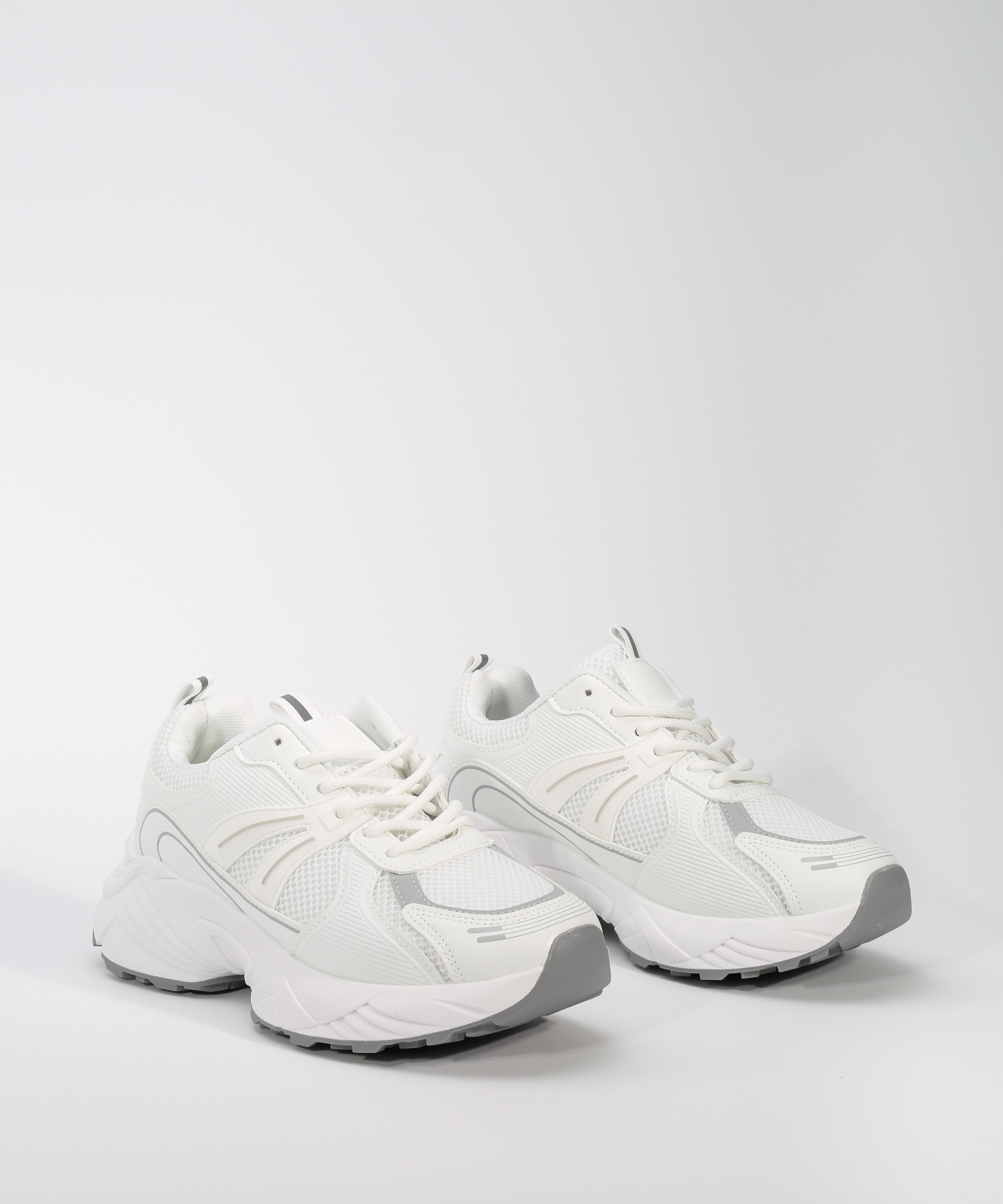 Zapatillas sport image number null